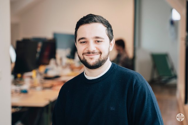 Rencontrez Adrien, Client Lead Performance - Making Science France